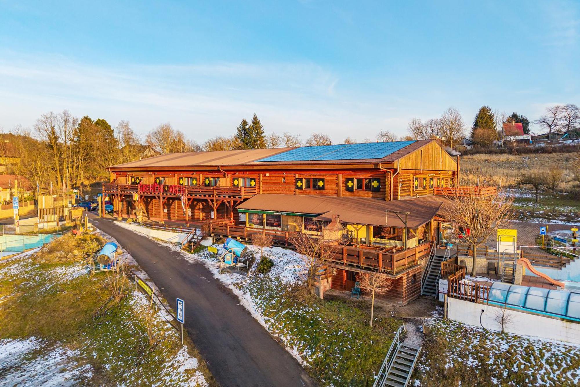 Sport-Hotel Sibenicni Vrch Mnichovice Extérieur photo