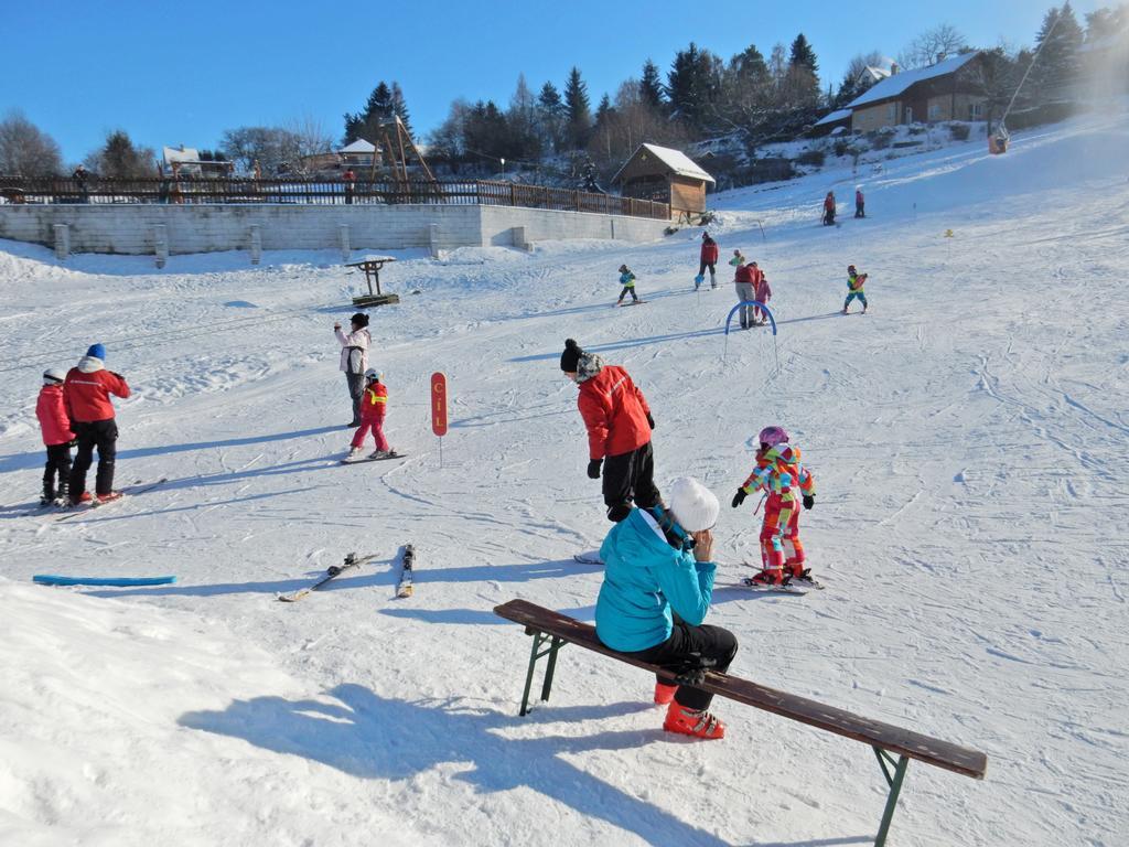 Sport-Hotel Sibenicni Vrch Mnichovice Extérieur photo