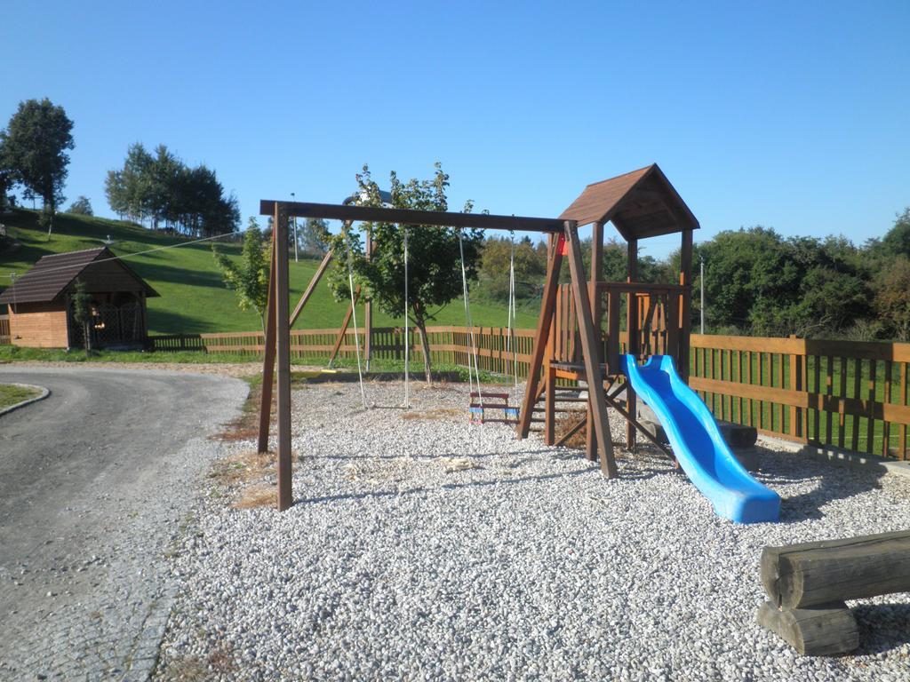 Sport-Hotel Sibenicni Vrch Mnichovice Extérieur photo