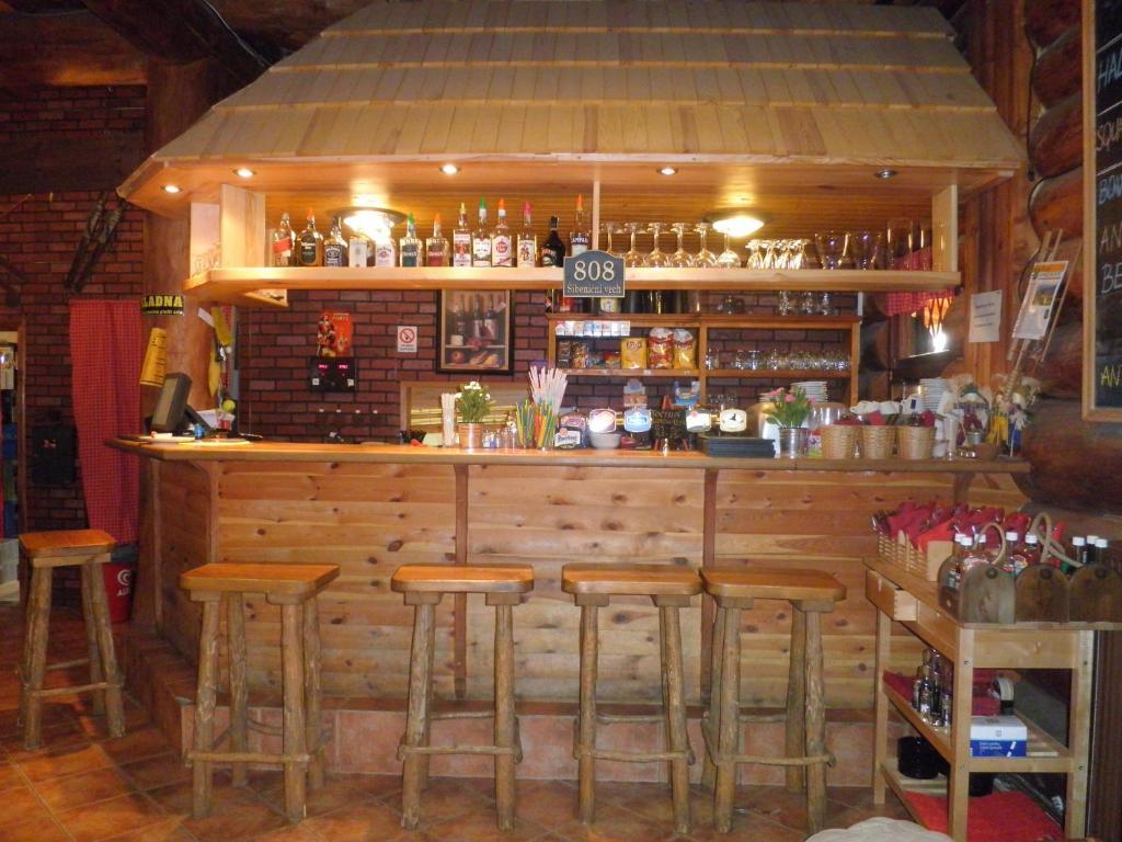 Sport-Hotel Sibenicni Vrch Mnichovice Extérieur photo