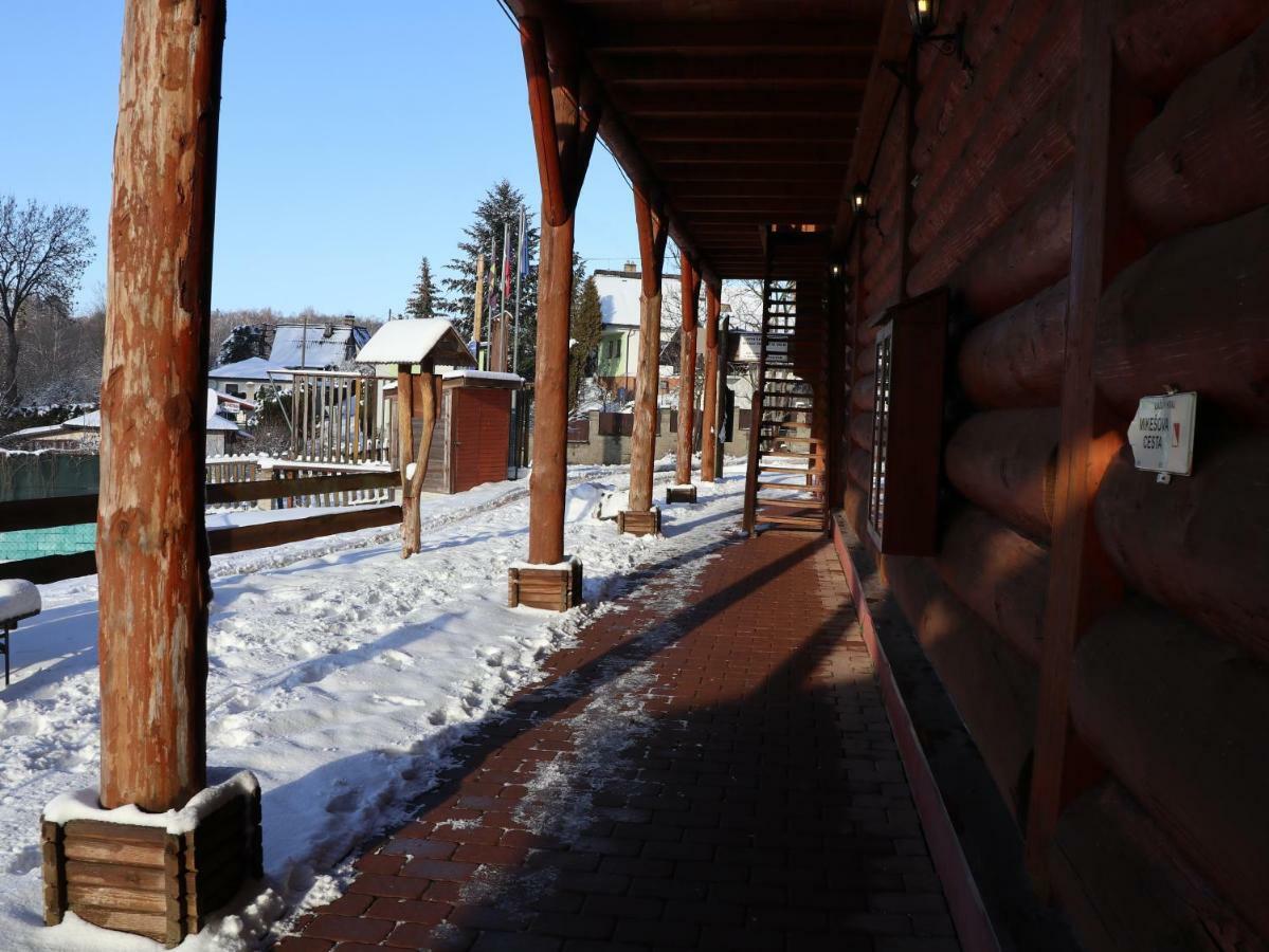Sport-Hotel Sibenicni Vrch Mnichovice Extérieur photo